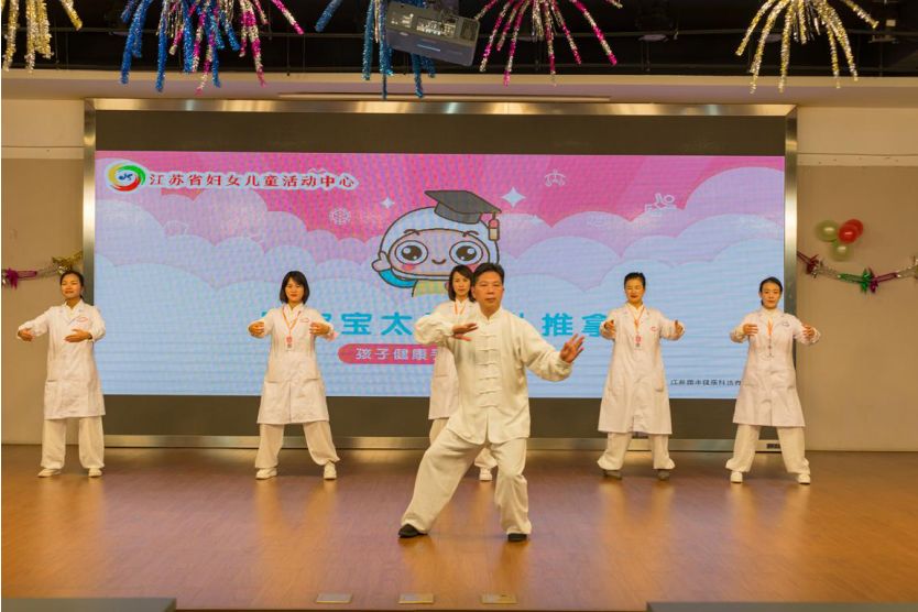 鑹鸿矾鑺姵鐩存挱,澶瀬鎺ㄦ嬁鍎跨