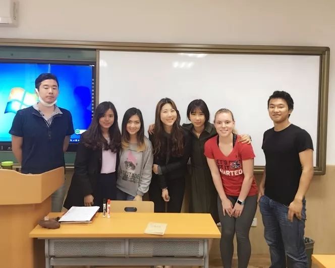 哈佛的学生都在看这种视频，每天15分钟，英语水平暴增