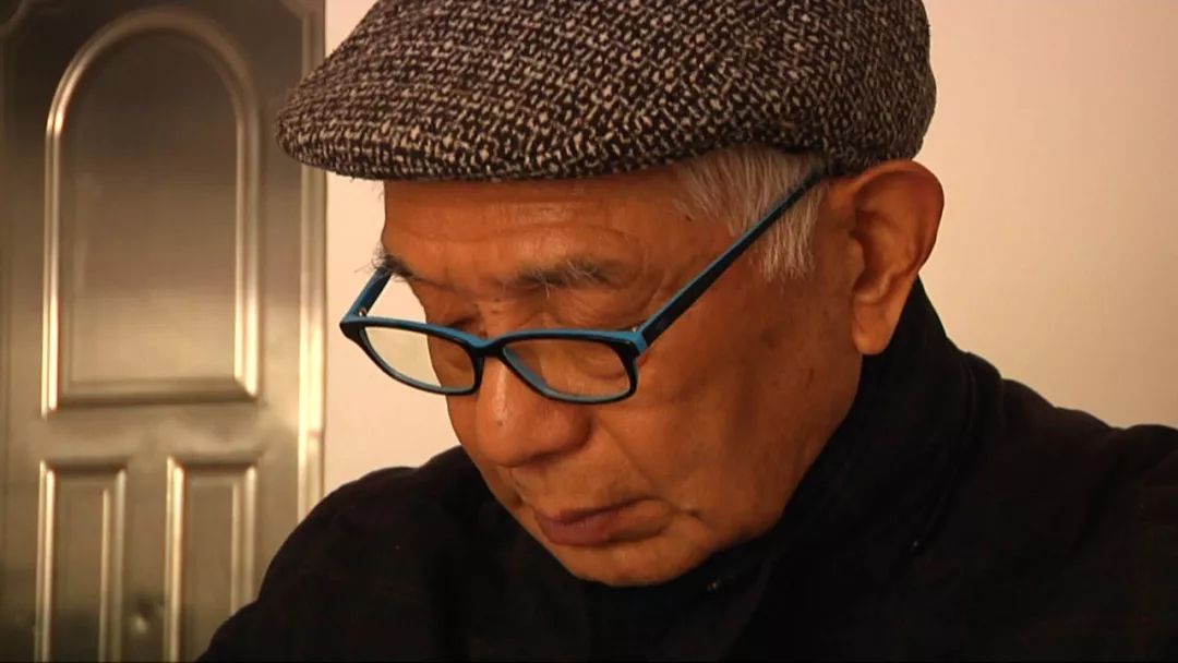 七旬老人竟然是“微信达人”，他的朋友圈很赞……