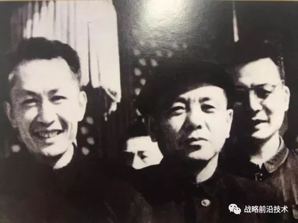 朱光亚两弹元勋的来历,致敬两弹元勋完整版