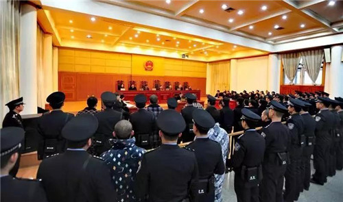 全国第一起套路贷涉黑案,武汉武广非法放贷被抓团伙