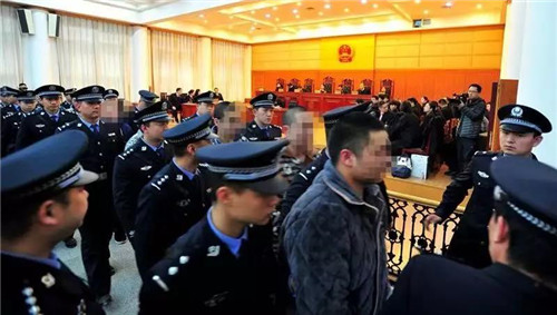 全国第一起套路贷涉黑案,武汉武广非法放贷被抓团伙