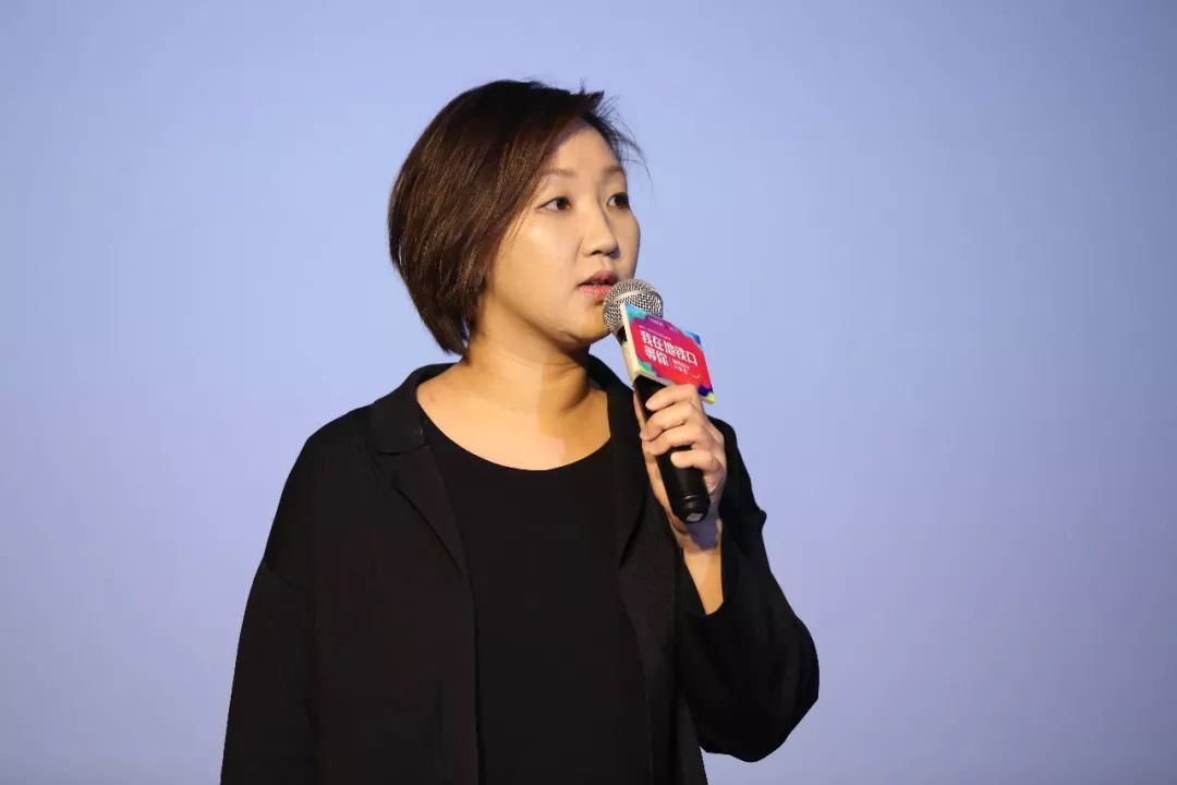 交互艺术展！地铁主题巨型扭蛋机！欢乐小丑团……新晋潮酷打卡圣地来袭