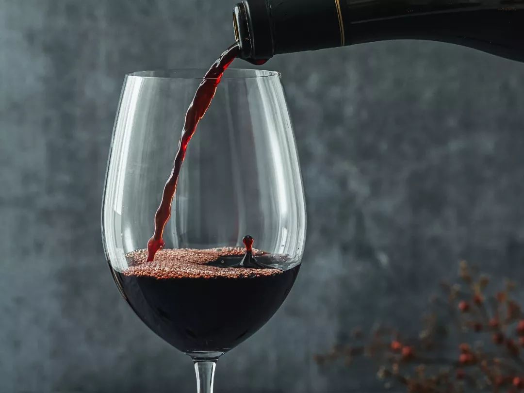 法国勃艮第黑皮诺珍藏红葡萄酒,法国格瑞德勃艮第红葡萄酒2013