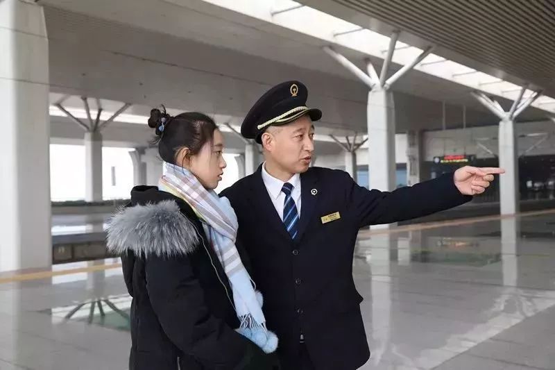 致敬改革开放40周年的新闻,致敬改革开放40年致敬企业家