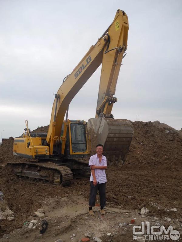 装载机司机说高级一点怎么说,临工20吨经典挖掘机