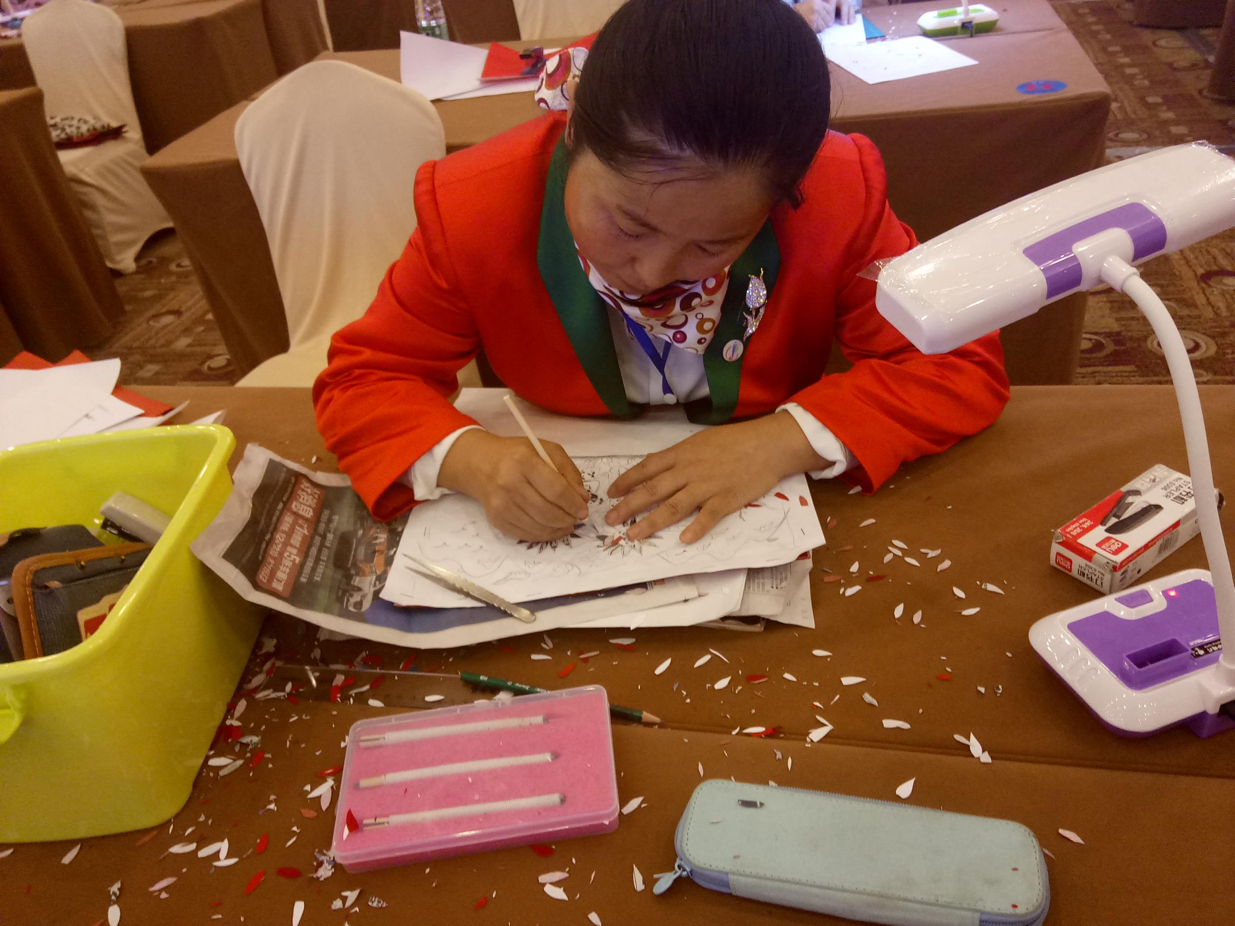 同步小康残疾人一个都不能少,小康社会残疾人一个不能少