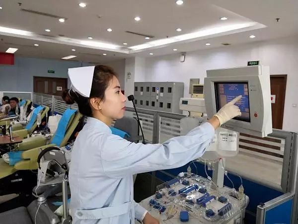 2019年我们一起同行机采成分科2018年采集血小板52408个治疗单位