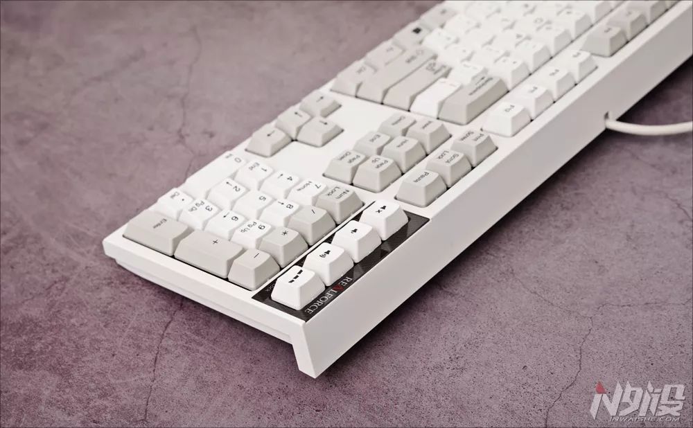 realforce燃风的pfu联名版,realforcepfu联名