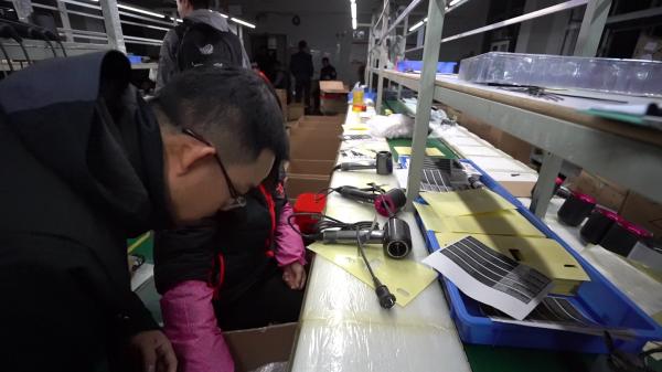 戴森吹风机假冒最新事件,正品戴森吹风机和假冒的区别