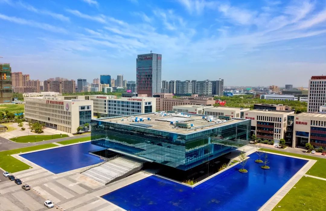 【喜讯】市二十强！南湖区这些镇（街道）服务业不得了~