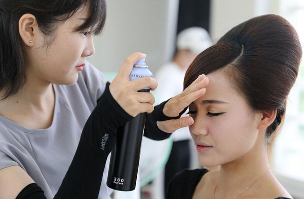 做中年女装模特,专做中年女装