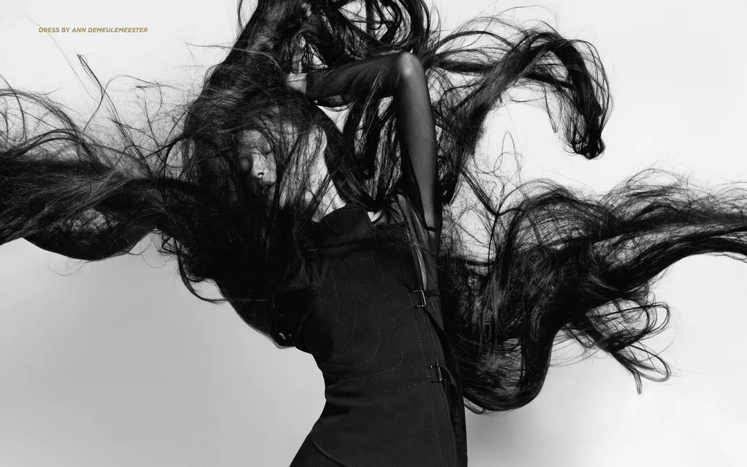 明星都爱Ta的眼镜，但其实Ta是个时装品牌