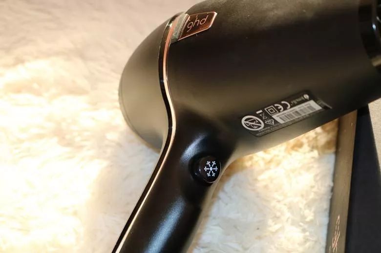 床单沾到姨妈怎么擦掉,大姨妈弄到床单上怎么快速去除