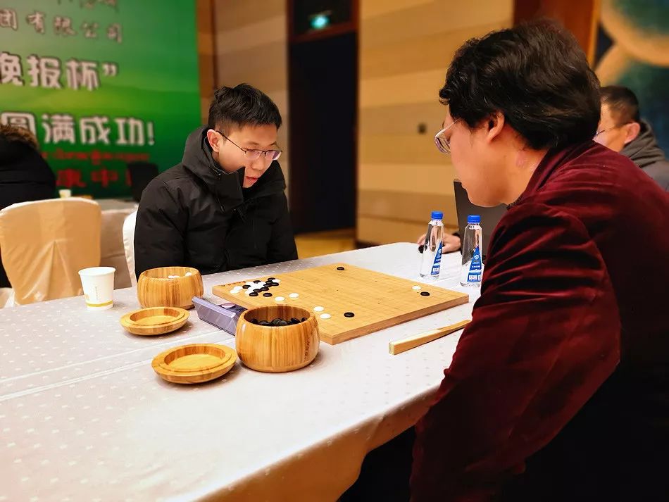 晚报杯王琛9连胜一骑绝尘AI时代远程复盘成主流