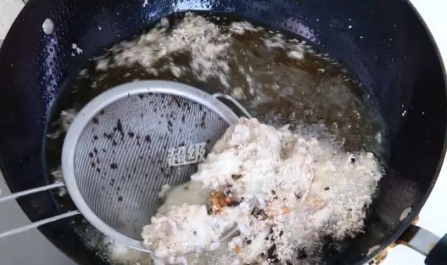 油炸过的油怎么弄才能继续使用,炸过的油怎么快速回清