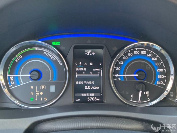 丰田卡罗拉双擎跑多少公里后省油,卡罗拉双擎精英版用什么模式省油