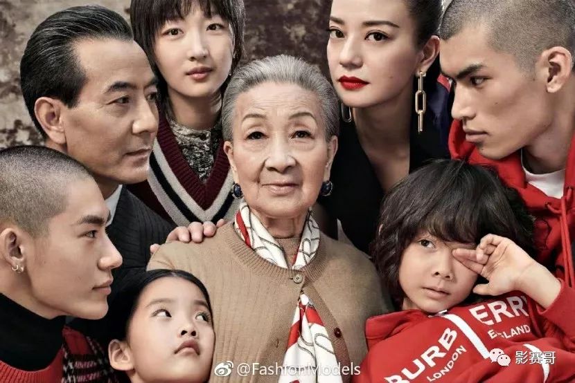 这位国际级摄影师，你是不是对全家福有什么误解？