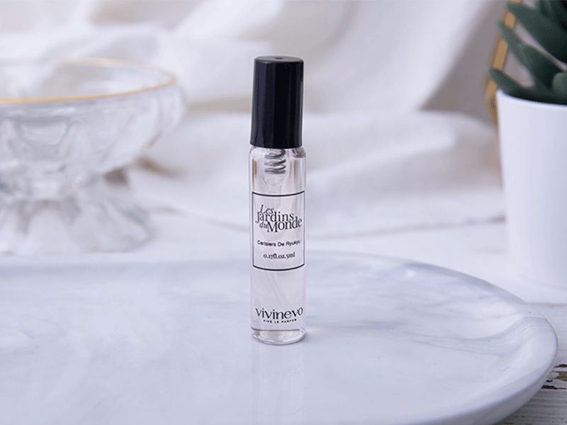 麻范儿好物｜祖玛珑、圣罗兰……一口气买齐6支“大牌”香水，只花了我四十几块！