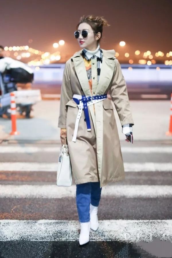 毛衣衬衫最爆表穿搭方法,男生圆领毛衣穿搭衬衫