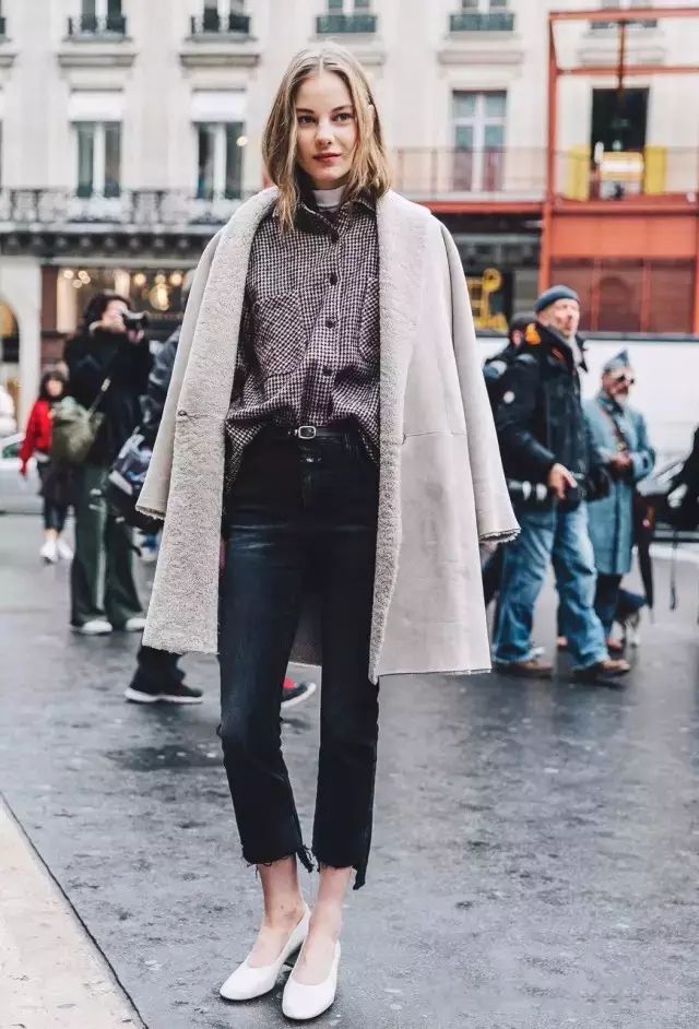 毛衣衬衫最爆表穿搭方法,男生圆领毛衣穿搭衬衫