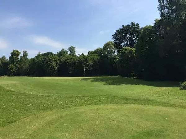 封面扉页目录故事,封面故事大全完整版