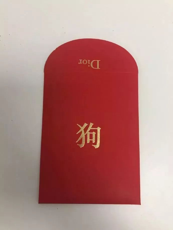 大牌们为了讨好中国消费者，竟然出了这么奇葩的生肖商品