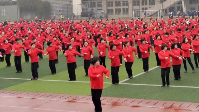 跳舞人的毛病,跳舞的人有哪些病