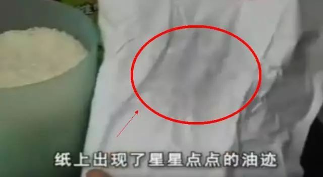 鞋子臭要用什么洗才不臭,鞋子有异味怎么办洗都洗不掉