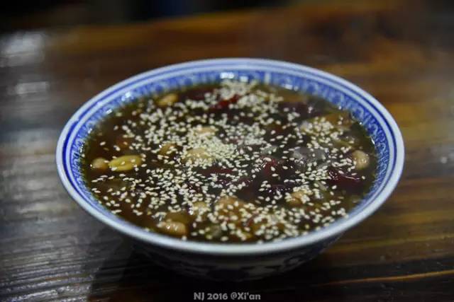 西安吃肉夹馍哪里最便宜,西安肉夹馍成都