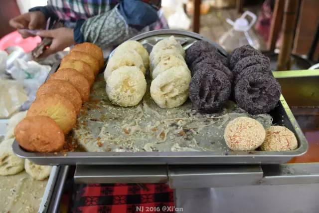 西安吃肉夹馍哪里最便宜,西安肉夹馍成都