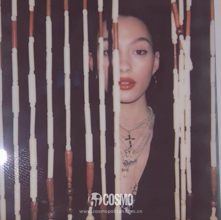 欧阳娜娜配饰,欧阳娜娜的配饰