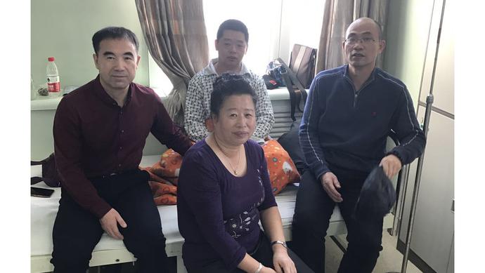 生死关头救自己还是救他人,生死时刻谁放了红军一条生路