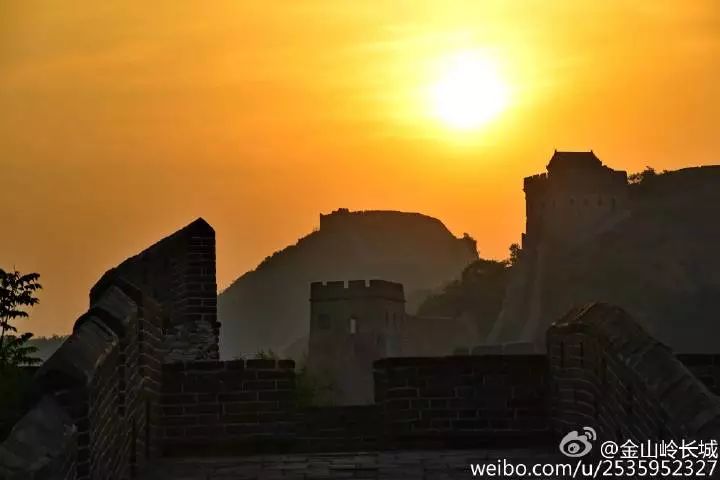金山岭长城日出美景视频,金山岭长城元旦时看日出最佳地点