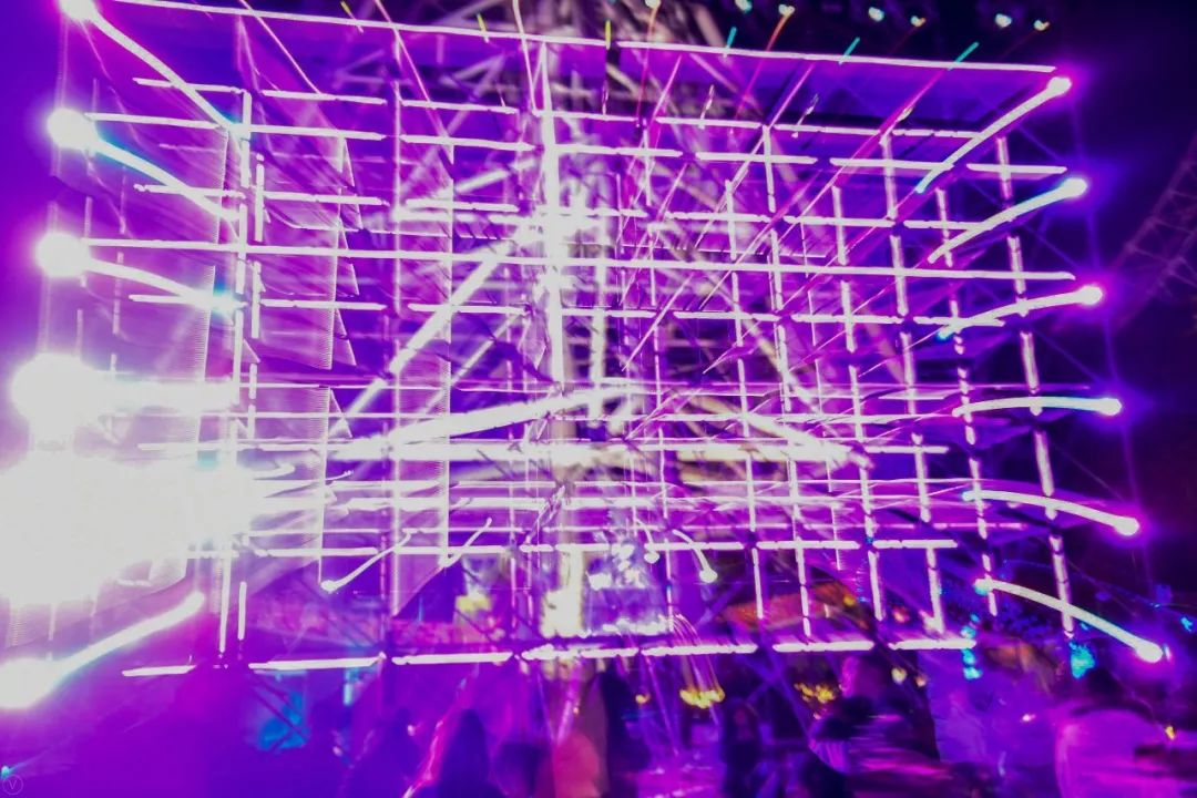 99元畅玩上海欢乐谷,99元畅玩川内30个景区