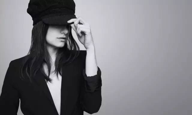 衣服被太阳晒褪色处理妙招,衣服不褪色的小妙招