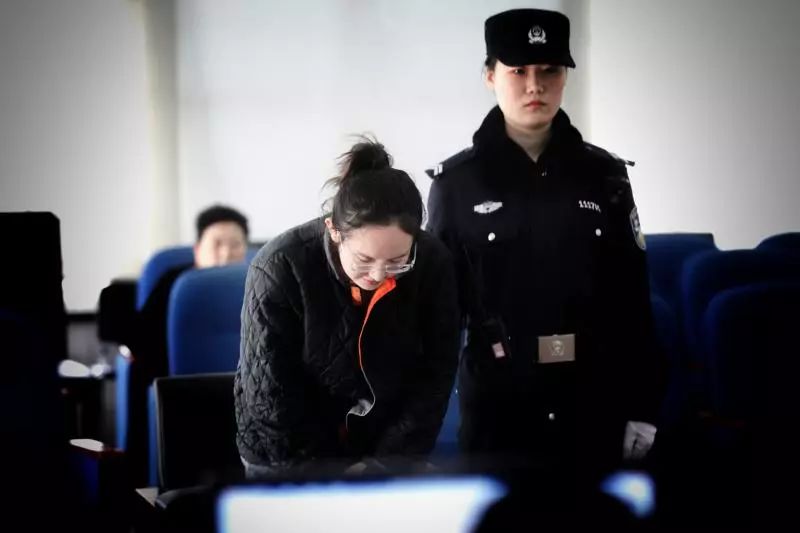 女主播贩卖毒品,国内90后女艺人贩毒事件