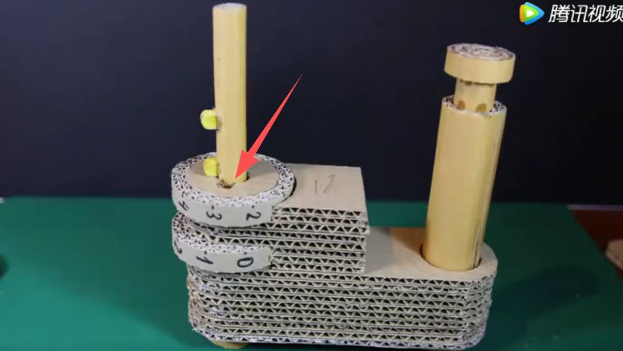 行李箱密码锁坏了怎么强制打开,怎么打开行李箱的密码锁