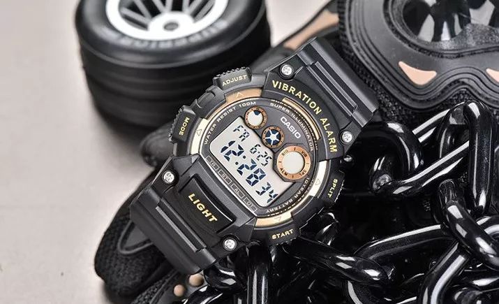 为什么有的几万块钱的表卖几百块,一款刚发布的几百万的表