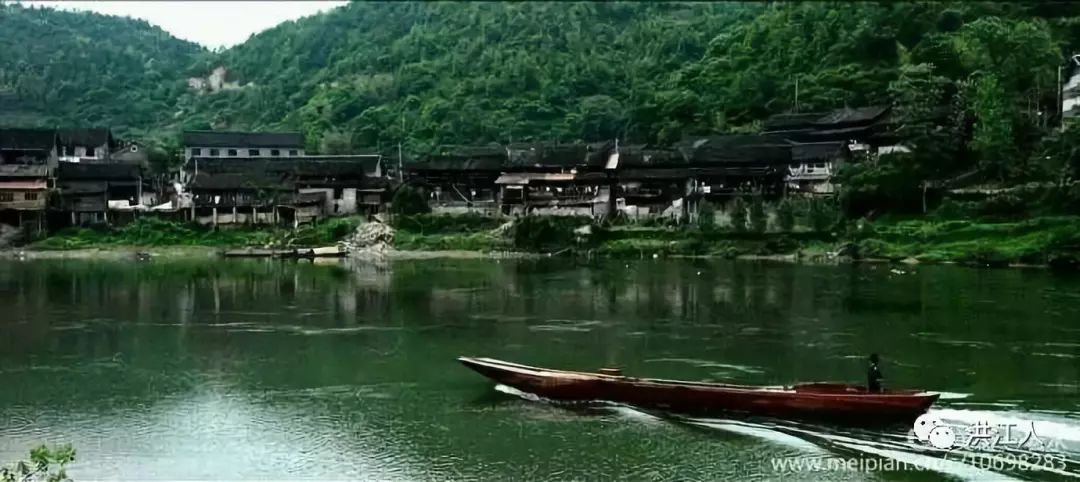 「辣评快递」一声长篙划过巫水的乡愁——品读王一丁先生《半界赋》有感