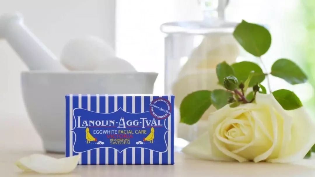 只听说蛋清能除皱，没想到瑞典皇室竟然用它来洗脸，还能去黑头！