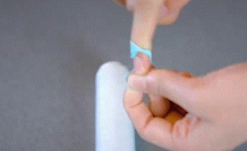 橡胶手套破了可以用火补吗,小妙招快速修复橡胶手套