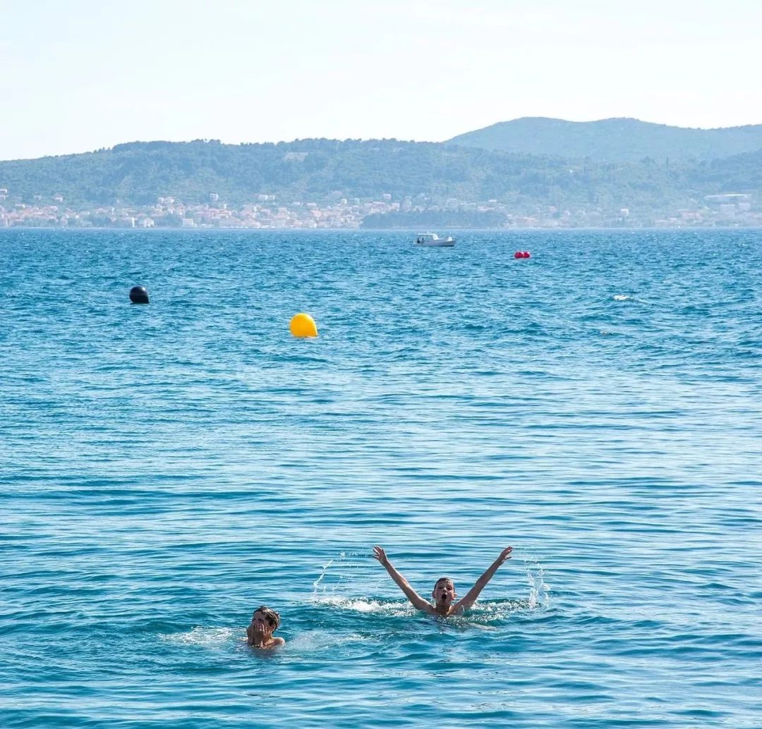好想来一场自由的旅行,好想来一场自由自在的旅行