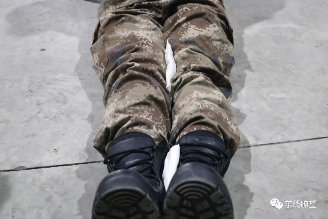 三角巾多种使用方法,三角巾使用方法及关注事项