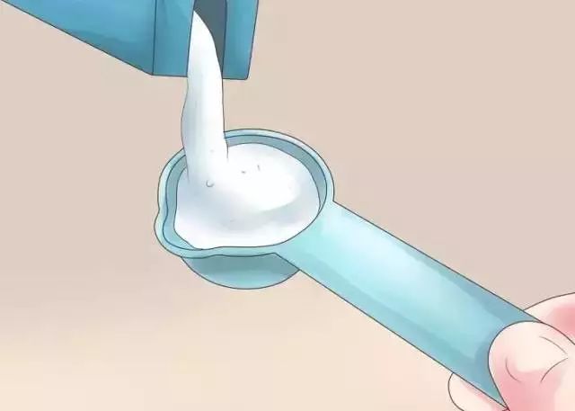 洗脸毛巾变黄变硬有异味怎么办,夏天毛巾发粘有异味怎么办