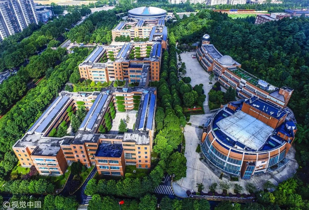 贵阳今年中考示范性高中录取名额,2022年贵阳中考录取分数线是多少