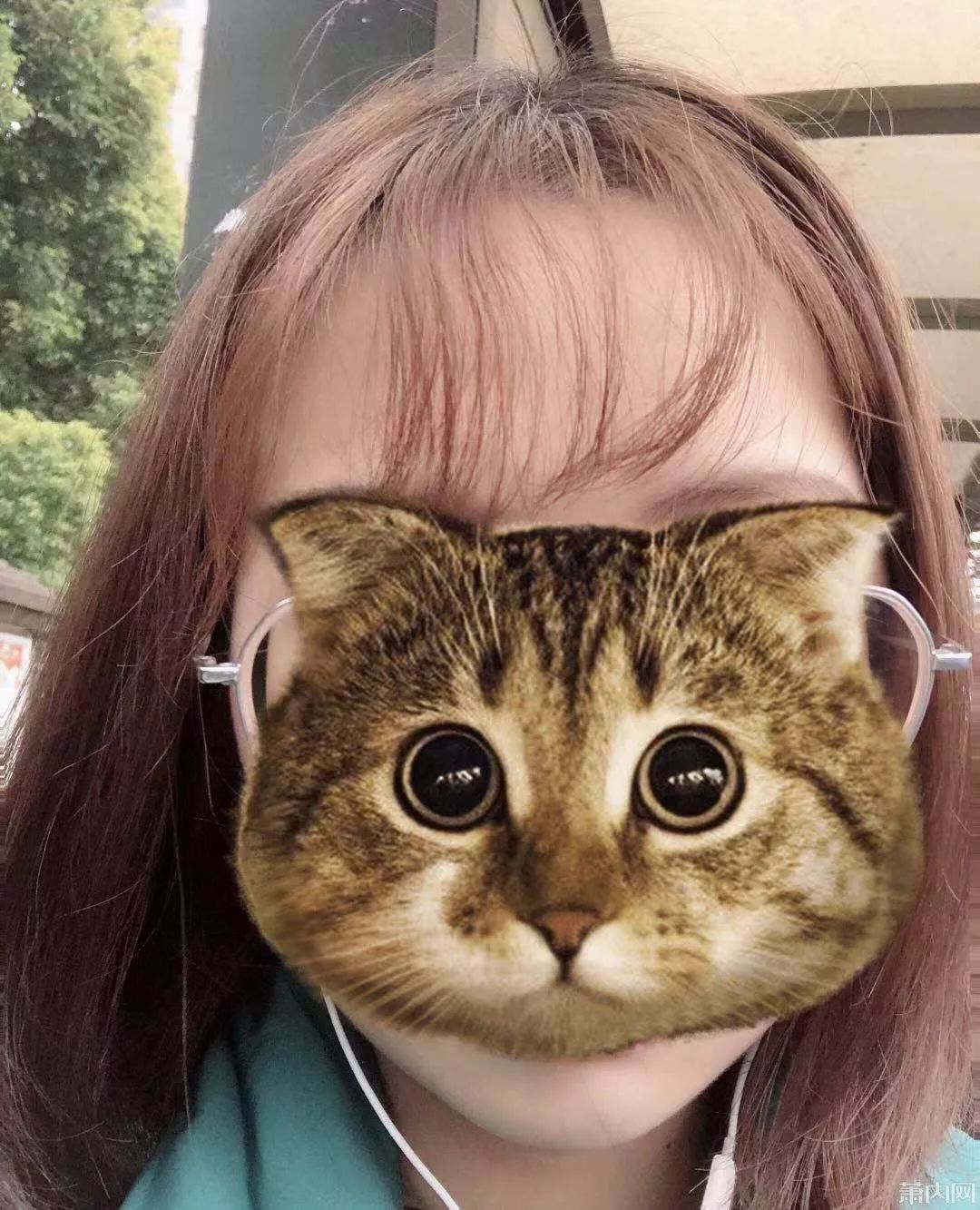 “你们要抓住顾客伤口，往上撒盐……”杭州姑娘理发落入“虎狼坑”