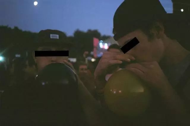 新型毒品已经盯上孩子原视频,新型毒品盯上孩子们