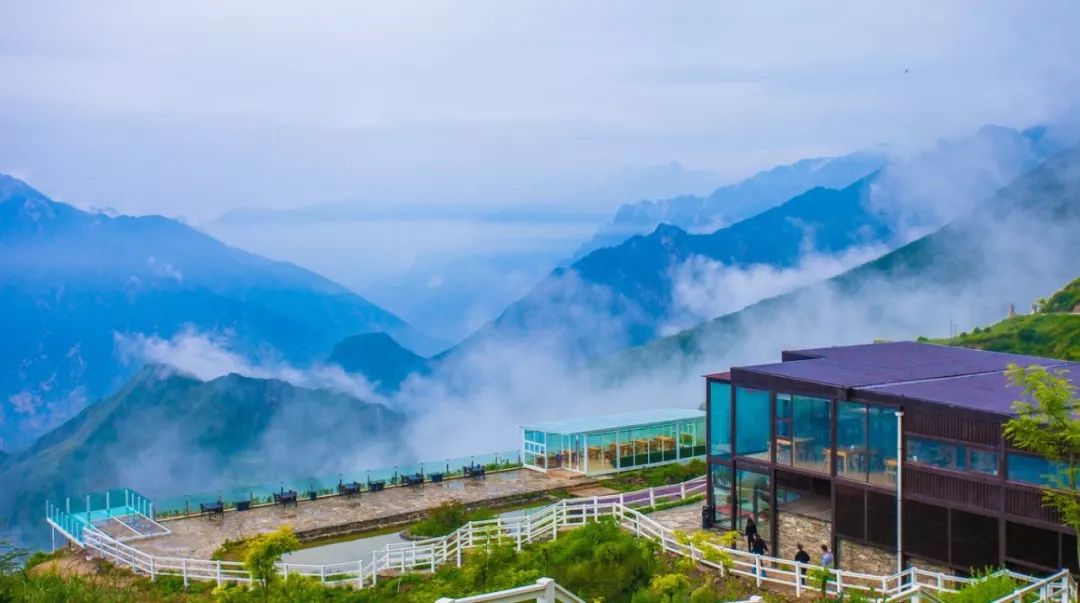 陕西与世隔绝的温泉民宿,西安附近最美的山间民宿