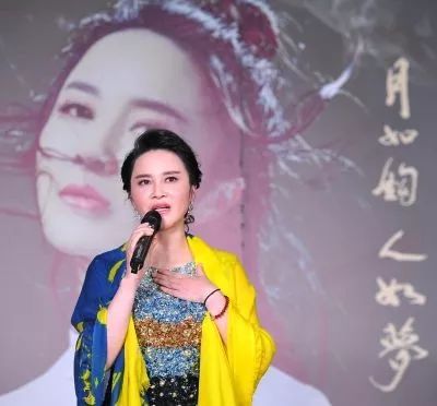 被这波大餐秀到了！三八女神节嗨翻天！点开有惊喜！